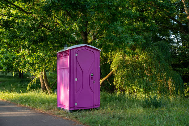 Best Portable restroom trailer rental  in Ladue, MO